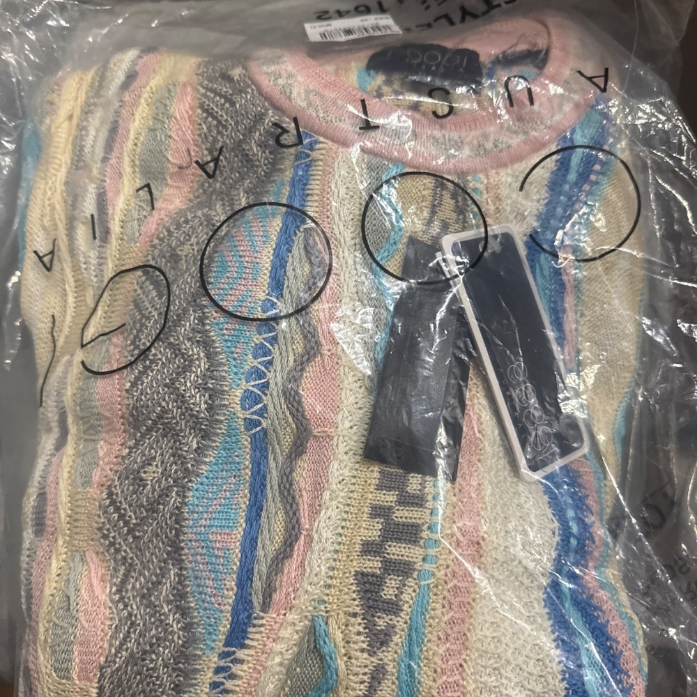 Coogie sweater - Picture 2 of 2